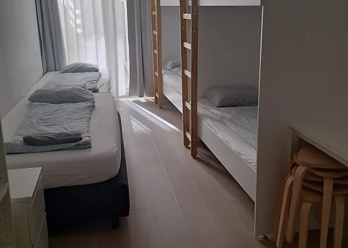 Hauptbahnhof Apartman Bécs